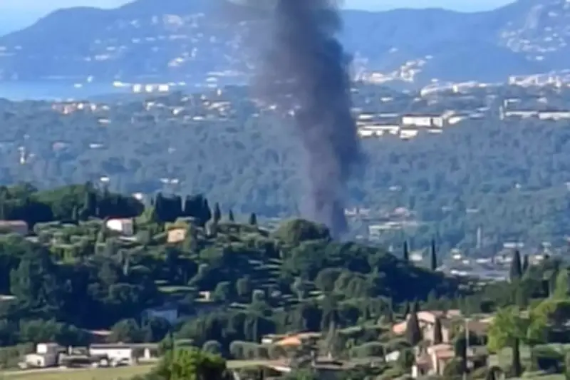 Incendie d'un mobile home à Grasse : un blessé léger