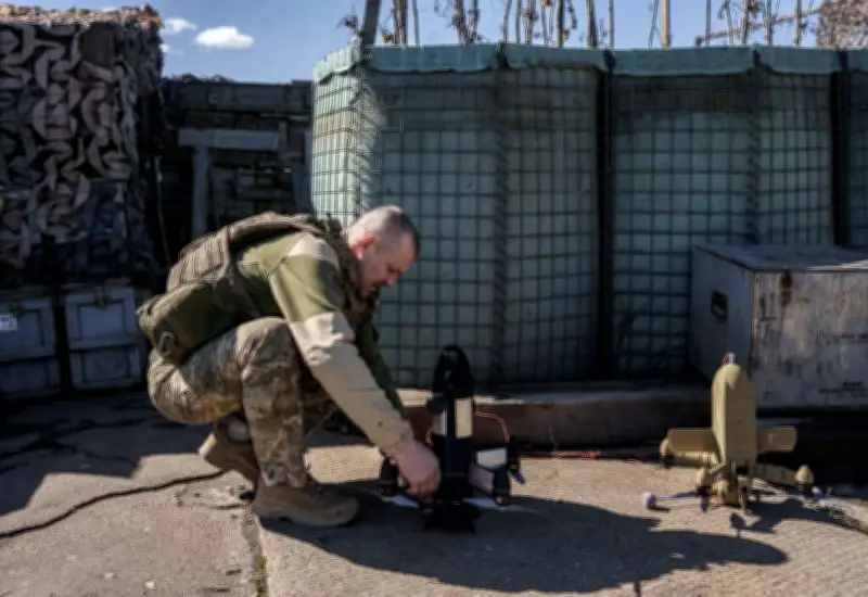 Industrie des drones : les Ukrainiens tiennent tête aux Russes sur le front tech