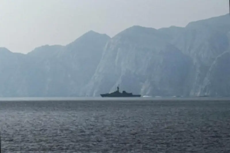 Iran menace les navires traversant Ormuz sans autorisation