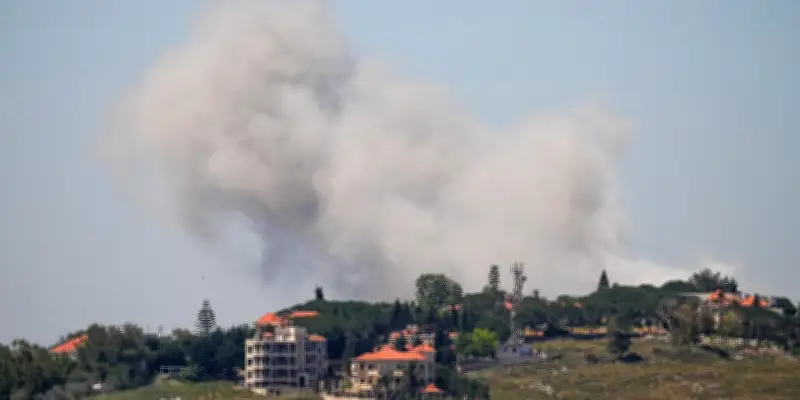 Israël poursuit ses opérations au Sud-Liban, annonce le ministère de la Défense