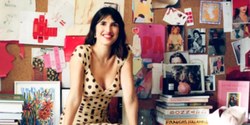 Jeanne Damas fête les 10 ans de Rouje, marque culte de la Parisienne