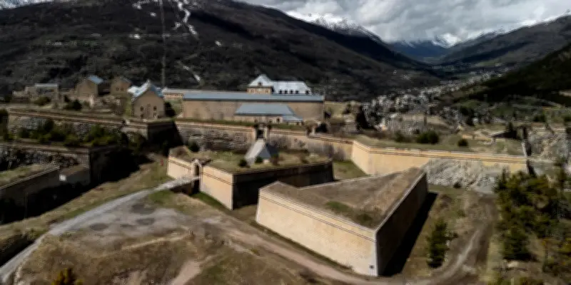 JO 2030 : le fort des Trois Têtes à Briançon transformé en village olympique