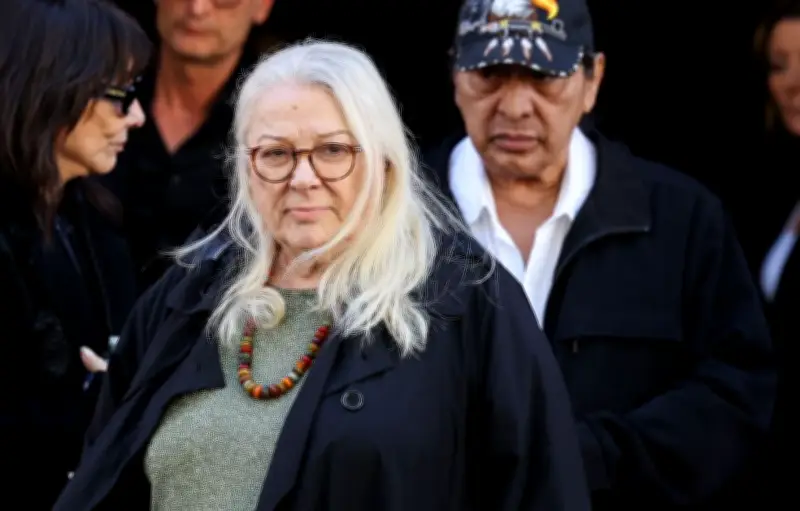 Josiane Balasko défend sa nièce Coline Berry accusant Richard Berry de viols