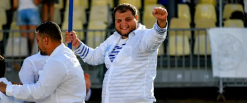 Joutes : Raymond Amaya remporte son premier tournoi en lourds-moyens