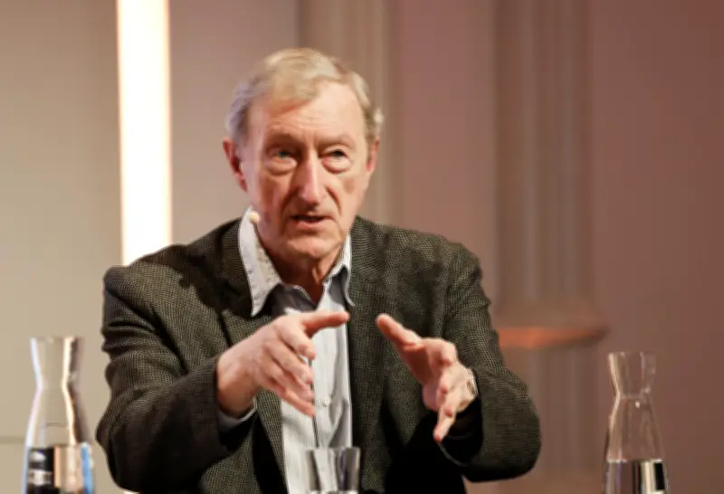 Julian Barnes : l'artiste moins parfait que son art