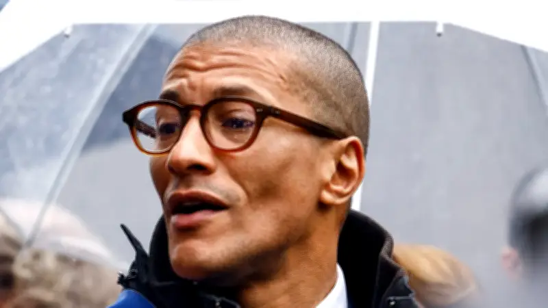 Karim Bouamrane, maire de Saint-Ouen, candidat à la présidentielle 2027