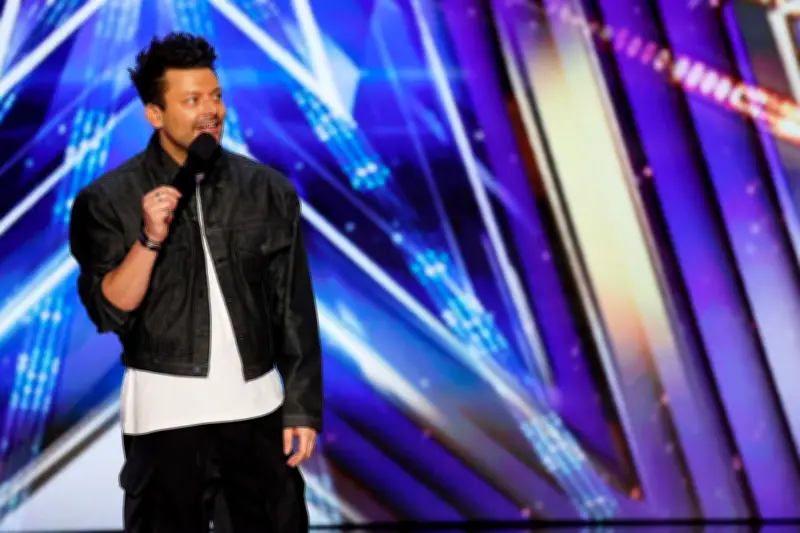 Kev Adams : l'humoriste qui a conquis l'Amérique en quatre ans