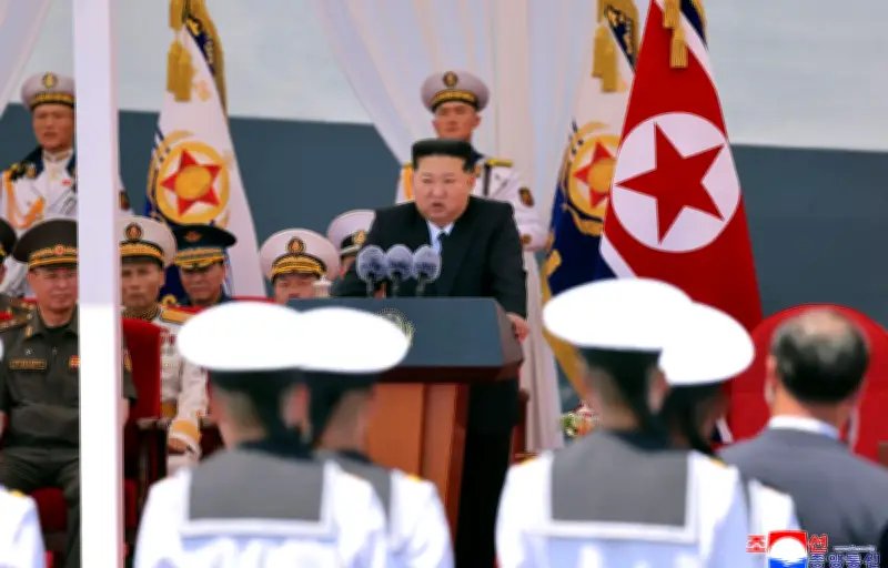 Kim Jong-un annonce l'équipement nucléaire de sa marine