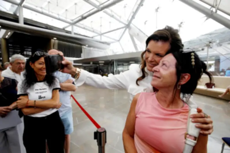 Kimberlin Brown : « Les fans sont passionnés par Sheila » à Monte-Carlo