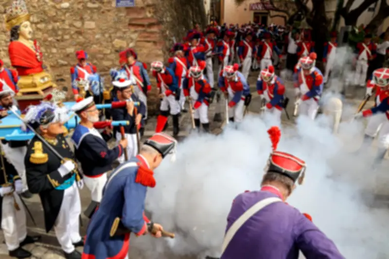 La bravade des Espagnols à Saint-Tropez : une tradition immuable depuis 1637