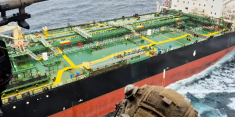 La France arraisonne un cinquième pétrolier suspecté d'appartenir à la flotte fantôme russe