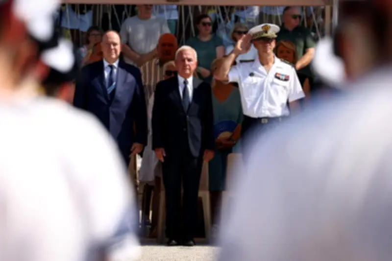 La Marine nationale fête ses 400 ans à Antibes en présence du Prince Albert II