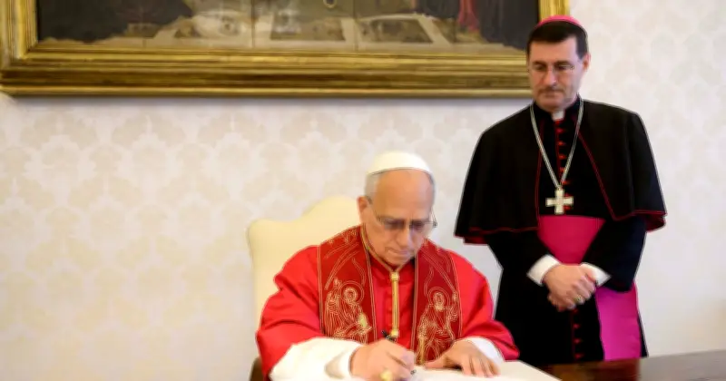 La paix de l'IA proposée par le Pape vise à ralentir le progrès, selon Thesmar et Landier