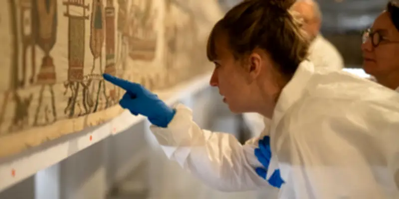La tapisserie de Bayeux prête à voyager vers le British Museum