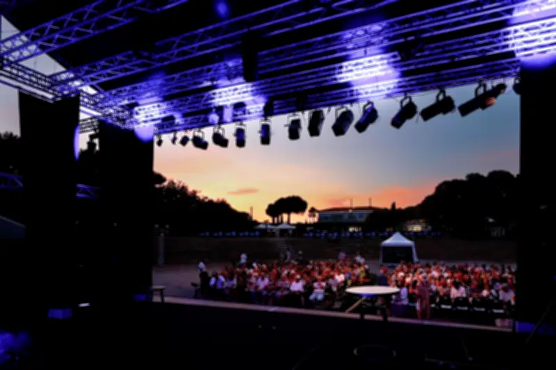 Les Théâtrales d'Èze 2026 : un festival de théâtre en plein air incontournable