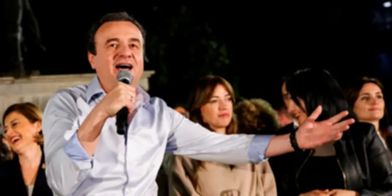 Législatives au Kosovo : le parti du Premier ministre en tête, sans majorité