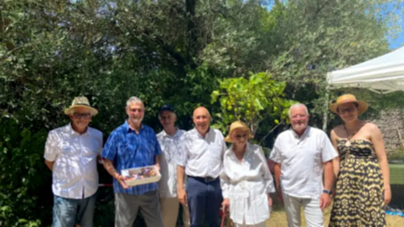 Louise Jean fête ses 100 ans aux Embruscalles avec un figuier offert par le maire
