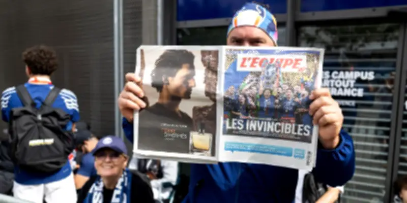 L'Équipe mise sur le Mondial après une année de défiance