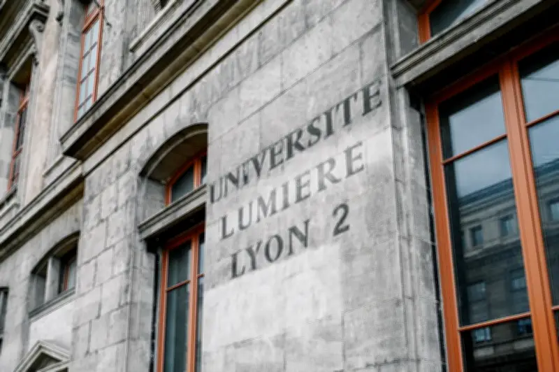 Lyon 2 : universitaire suspendu 18 mois pour une liste de génocidaires