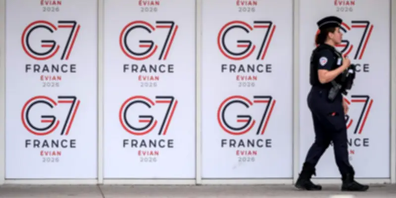 Macron accueille un G7 à Évian percuté par la guerre au Moyen-Orient