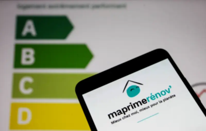 MaPrimeRénov' : le gouvernement réduit les aides aux travaux isolés