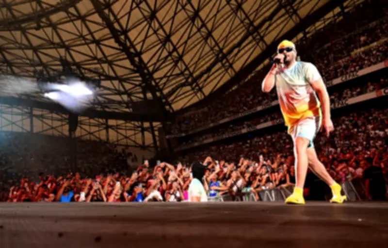 Marseille : déchets massifs après les concerts de Jul au Vélodrome