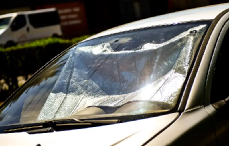 Marseille : enfant de 2 ans sauvé d'une voiture surchauffée