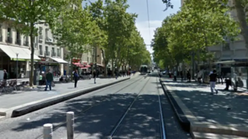 Marseille : un piéton de 30 ans meurt écrasé par un tramway