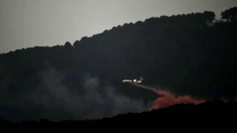 Massif des Salles-du-Gardon ravagé par un incendie probablement dû à la foudre