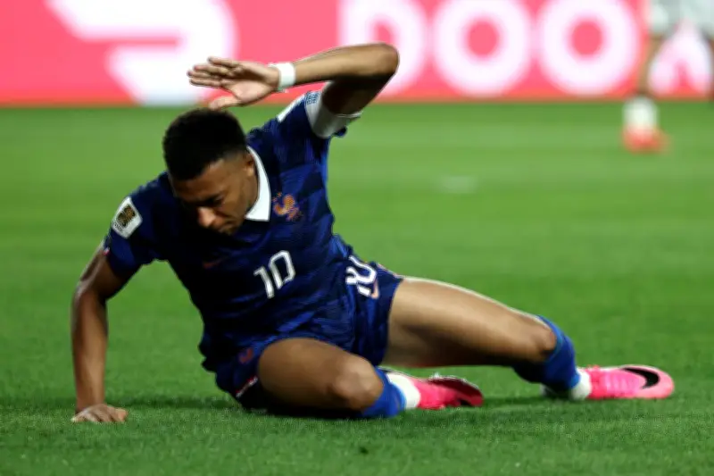 Mbappé en colère, un canard star au Mexique : le bulletin du Mondial 2026