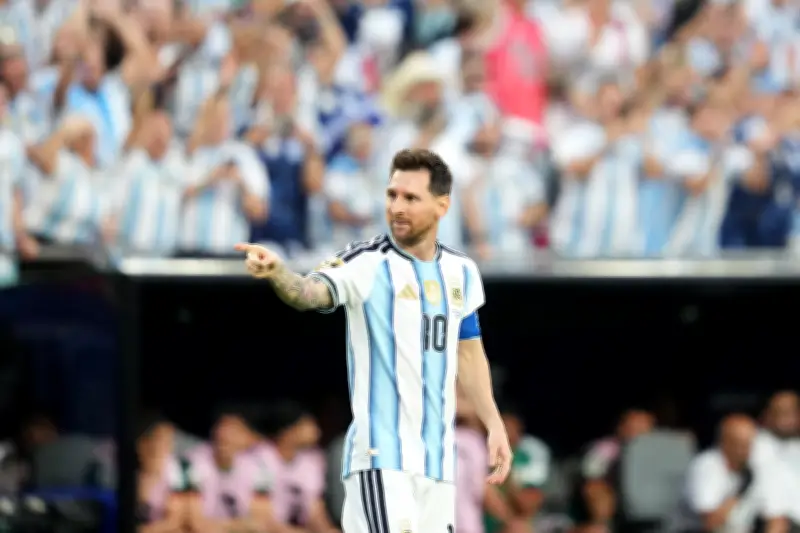 Messi, grandir à tout prix : l'enfant trop petit sauvé par la science