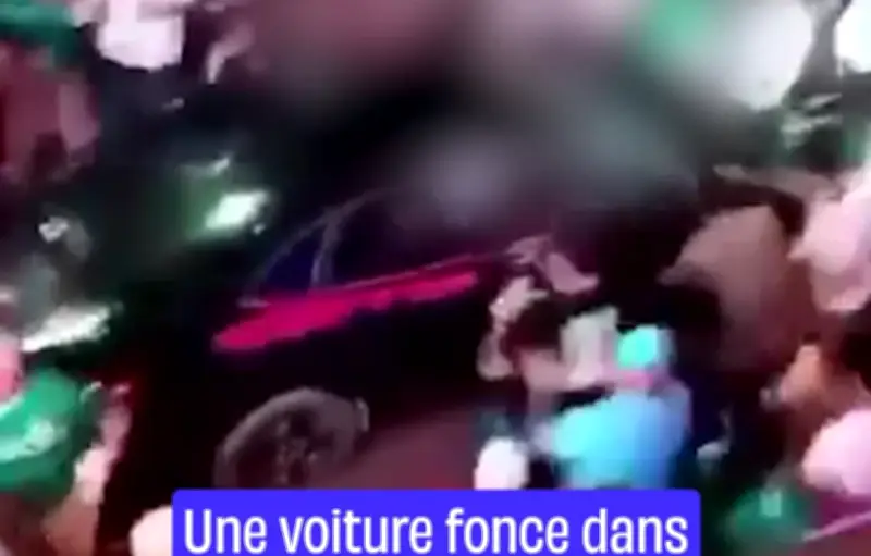 Mexique : une voiture percute des supporters, 17 blessés