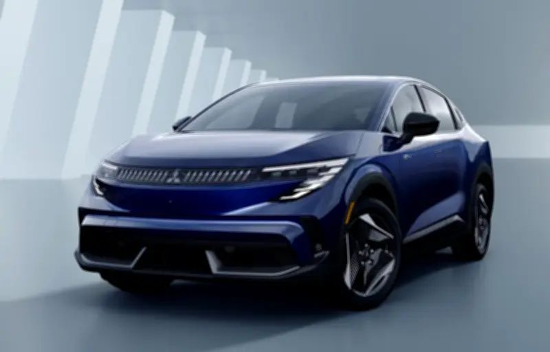 Mitsubishi Eclipse Sportback : un clone de la Nissan Leaf pour l'Amérique