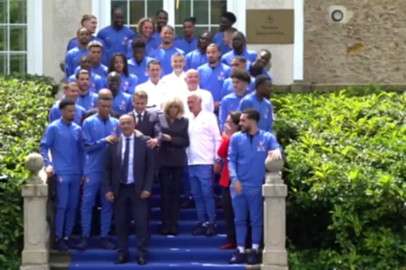 Mohamed Sanhadji, le "monsieur sécurité" des Bleus depuis 22 ans