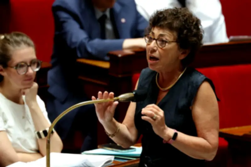 Monique Barbut, ministre discrète de l'Écologie, brise le silence en pleine canicule