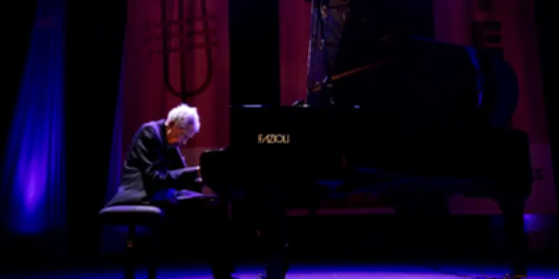 Mort d'Abdullah Ibrahim, légende du jazz sud-africain exilé