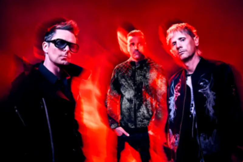 Muse explore l'infini avec son nouvel album The Wow Signal