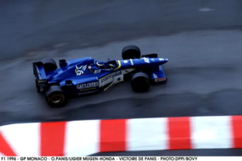 Olivier Panis : « Gagner, je n'y pensais pas une seconde » au GP de Monaco 1996