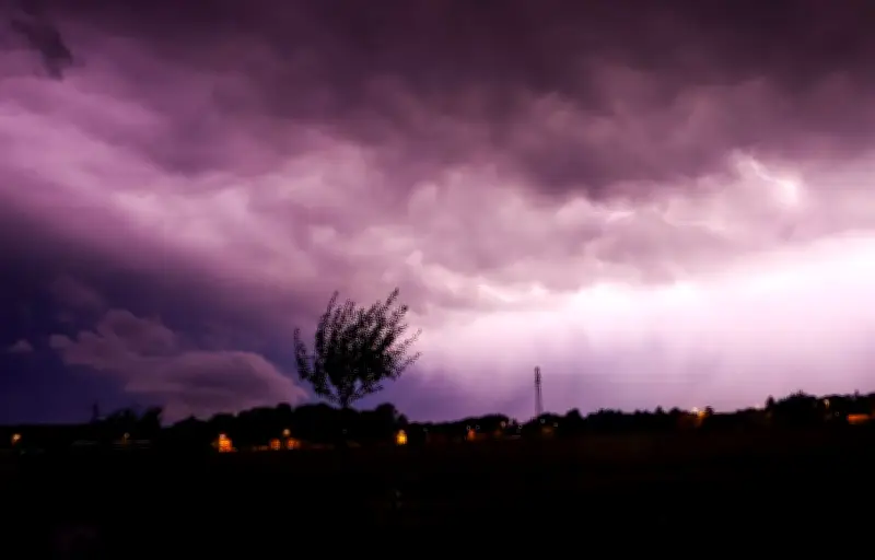 Orages violents : 2 blessés dans le Nord, 5 à Laon, 56 000 foyers sans électricité
