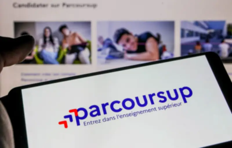 Parcoursup bat son record avec plus d'un million de candidats