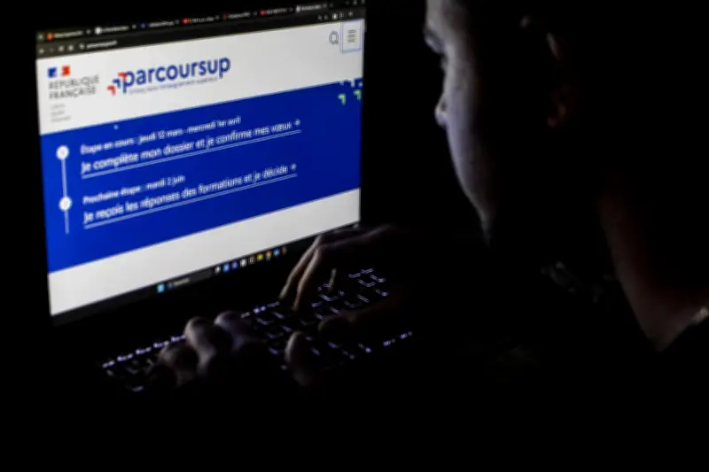 Parcoursup : les parents face à un mode d'emploi manquant