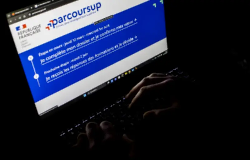 Parcoursup : options après un refus de vœux en 2026