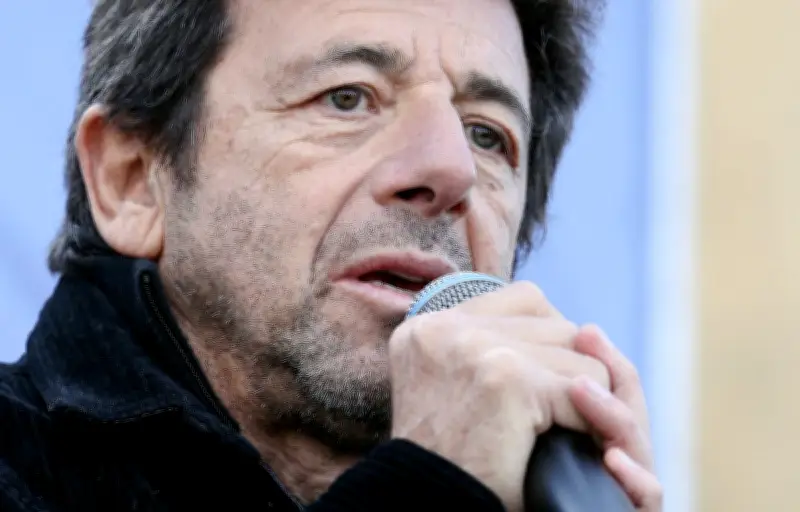 Patrick Bruel annule ses concerts : focus sur sa fortune
