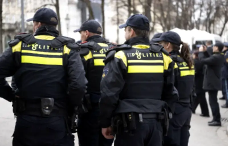 Pays-Bas : collision mortelle entre une voiture et des cyclistes, quatre morts dont trois enfants