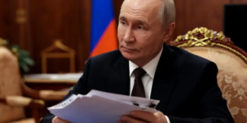 Pays-Bas : la Russie pourrait attaquer un membre de l'Otan après l'Ukraine
