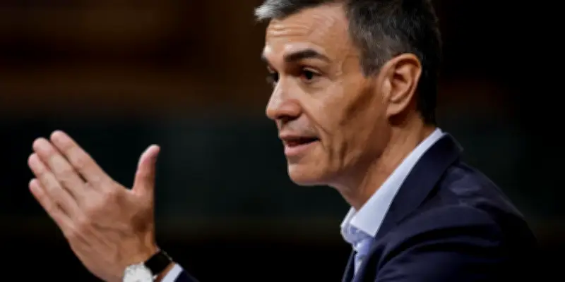 Pedro Sánchez nie toute corruption sous les rires de l'opposition