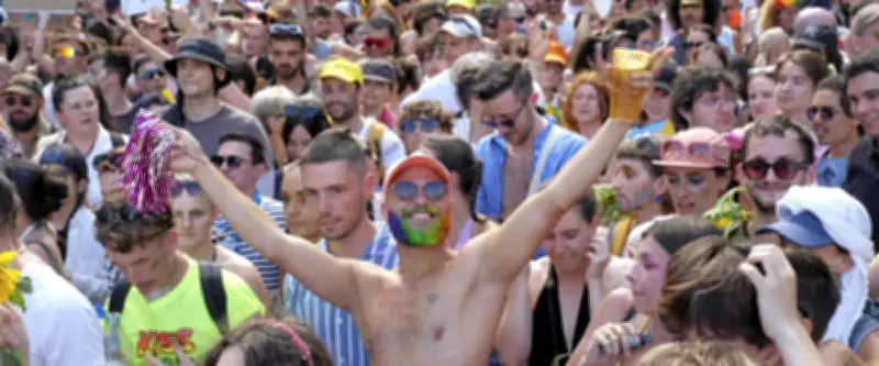 Plus de 20 000 personnes à la Marche des fiertés de Montpellier sous le slogan "Touche pas à ma pride"