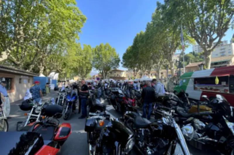 Plus d'un millier de motards réunis pour les 40 ans de la mort de Coluche