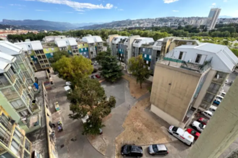 Point-du-Jour à Saint-Laurent-du-Var : l'agonie d'immeubles voués à la destruction