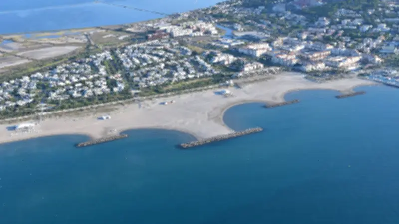Pollution à Sète : deux nouvelles plages fermées, cinq au total
